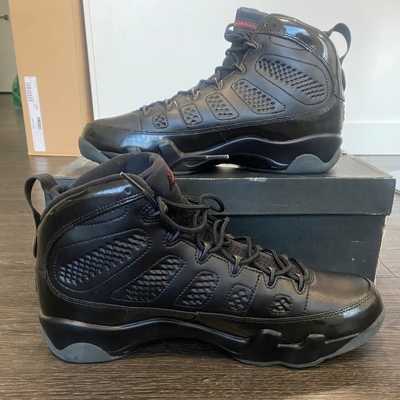 Black Air Jordan Retro 9 with Red accents - Picture 2 of 6